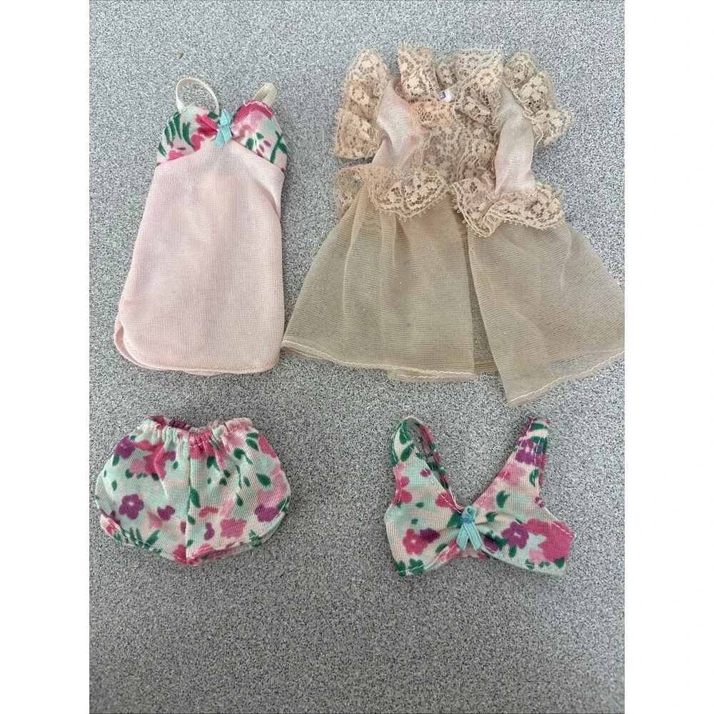 Vintage Mattel Barbie Fancy Frills Outfit, #2978, Complete 4 Piece Pink Set
